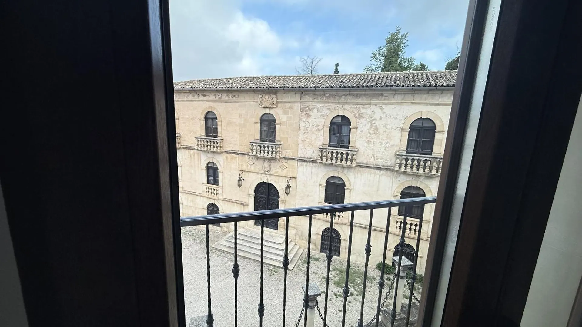 Hostal Boutique Cazorla Bakery Hostel